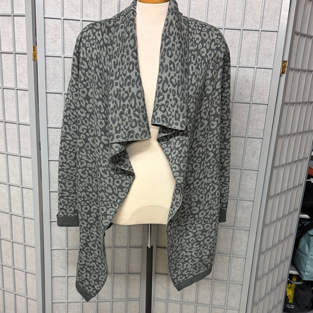 Source Unknown Charcoal Leopard Cardigan